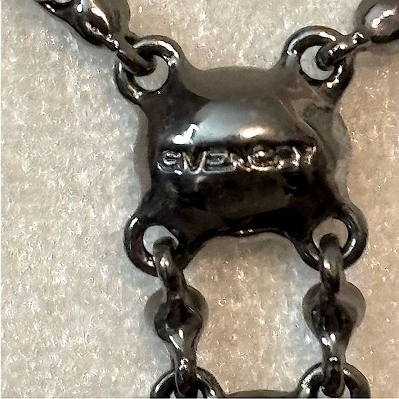 GIVENCHY Blue Crystal Iridescent AB & Lt Aqua Rhinestone Teardrop Necklace 20" - Picture 12 of 16